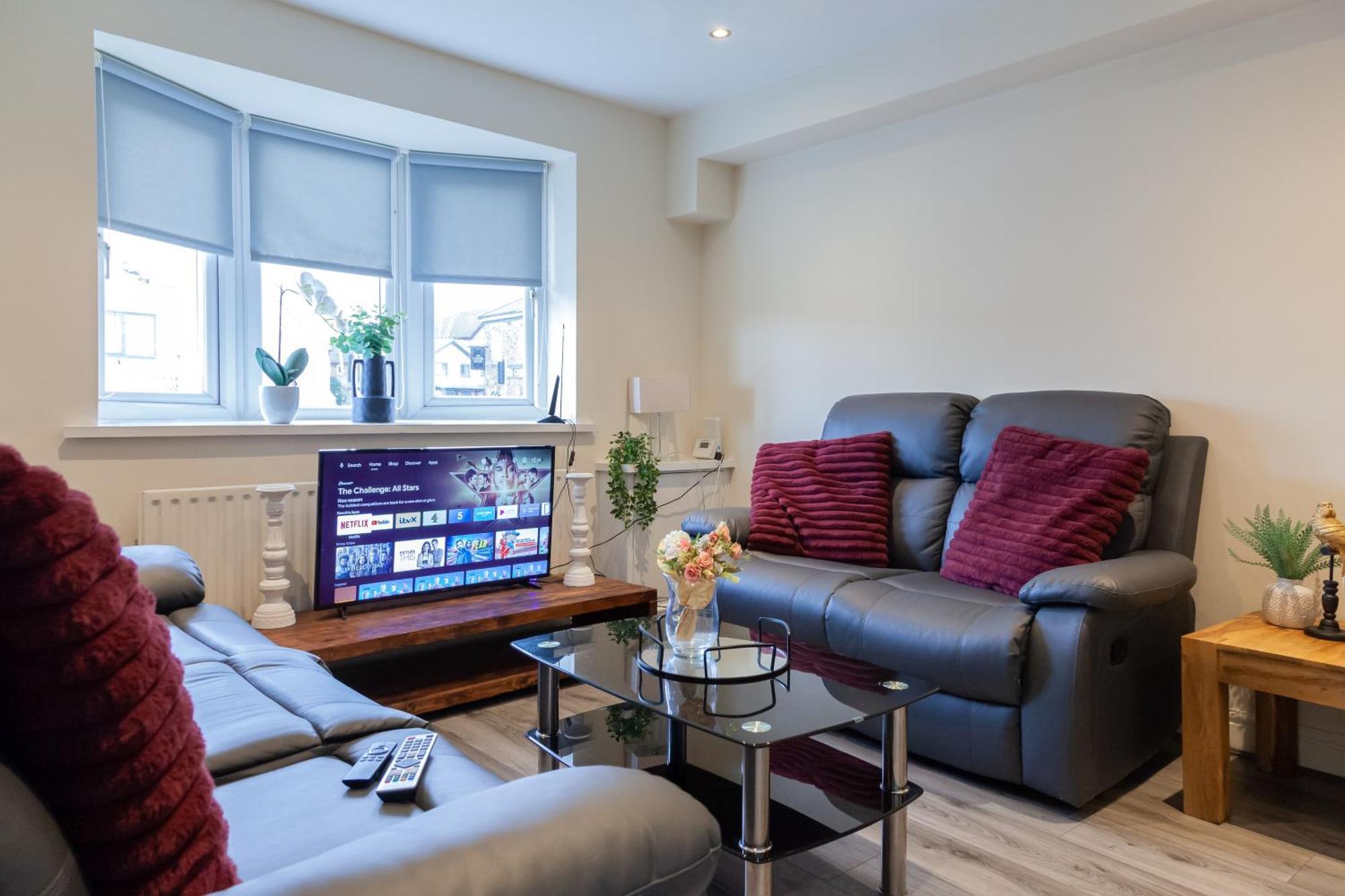 Pinfold Court Apartments Knowsley Buitenkant foto