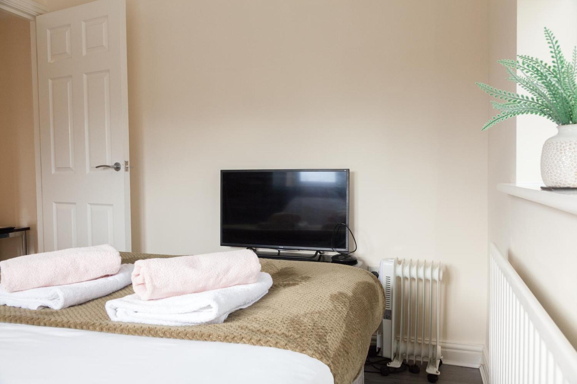 Pinfold Court Apartments Knowsley Buitenkant foto