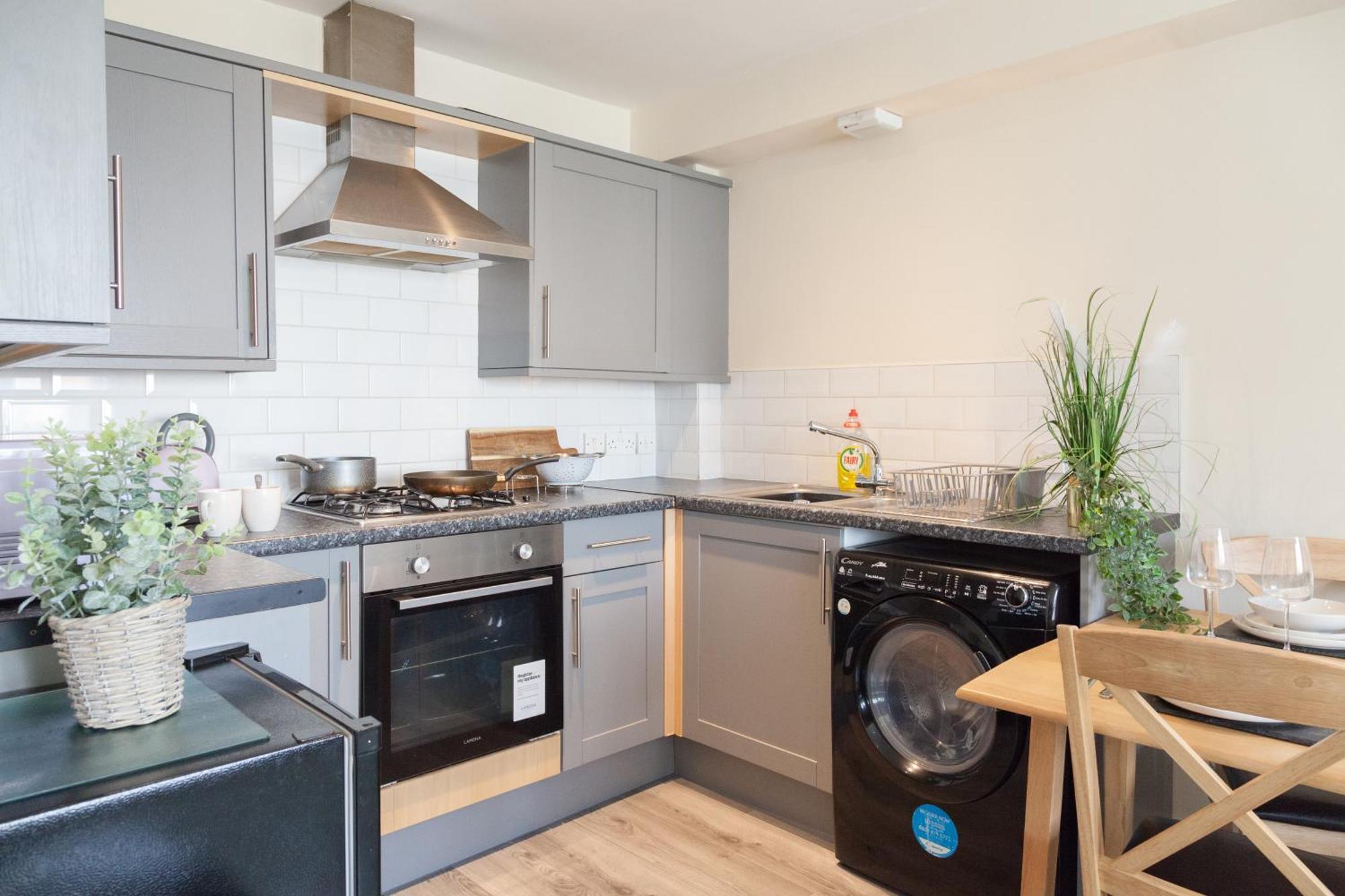 Pinfold Court Apartments Knowsley Buitenkant foto