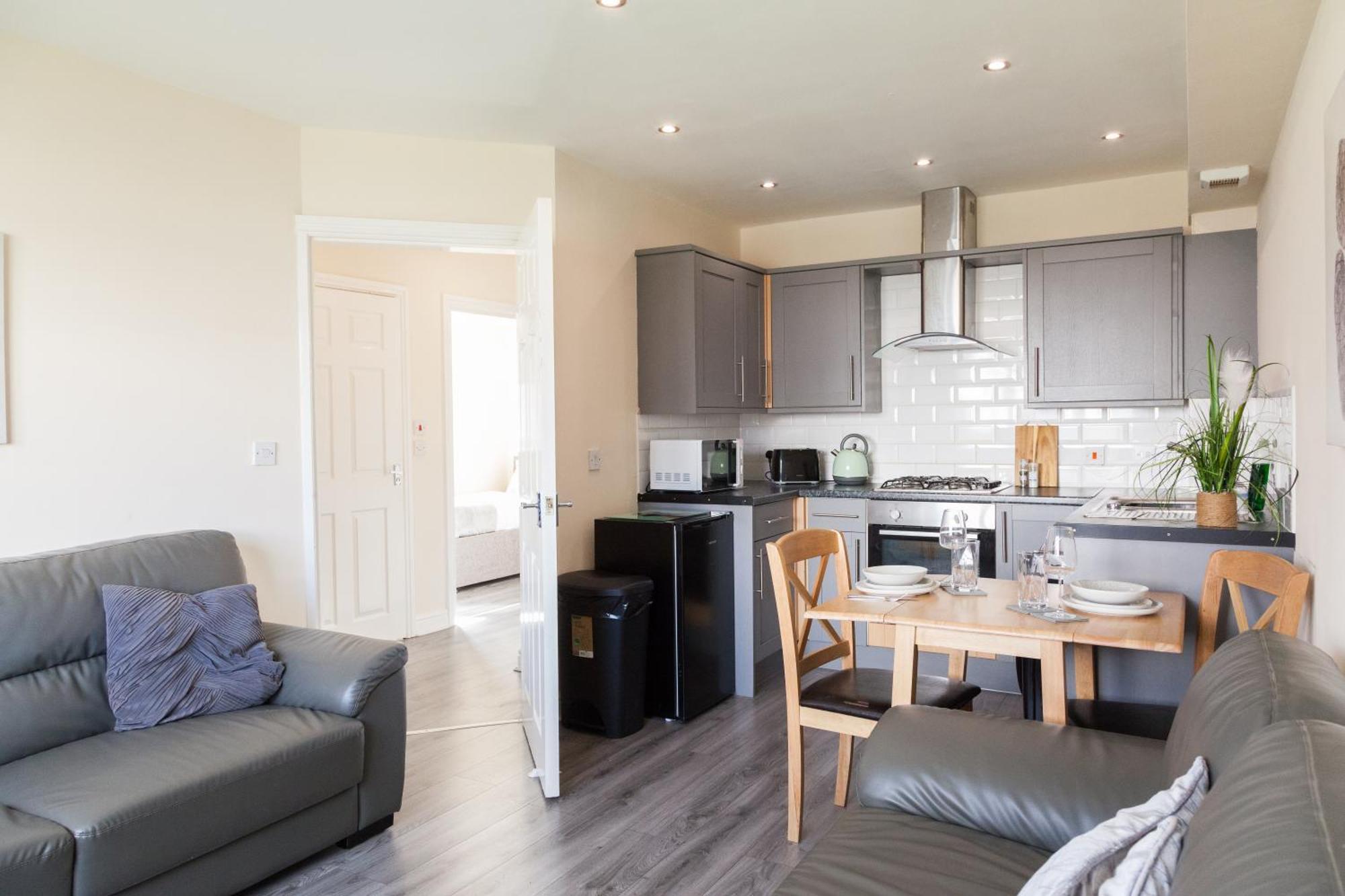 Pinfold Court Apartments Knowsley Buitenkant foto